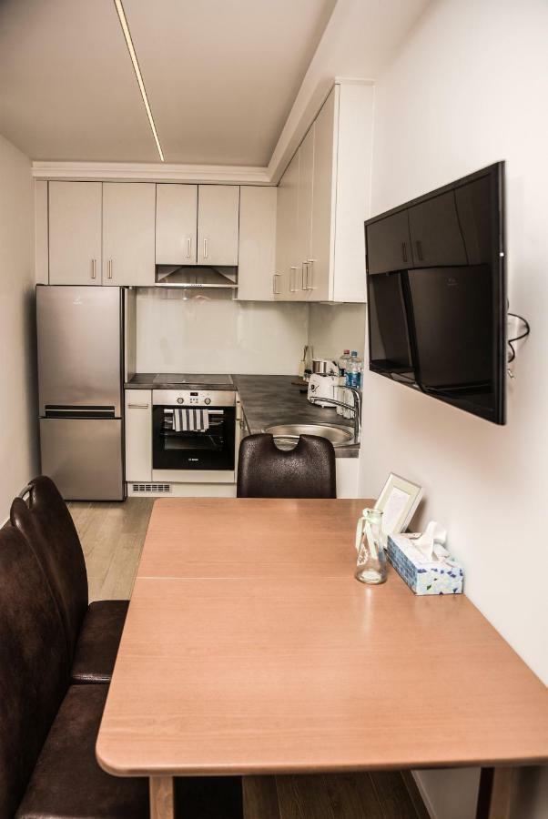 Centrum Apartman Цеґлед Екстер'єр фото